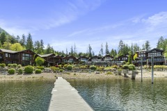 Dock