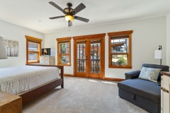 Master Bedroom (King)
