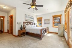 Master Bedroom (King)