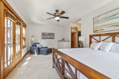 Master Bedroom (King)