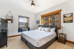 King Bedroom