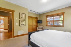 King Bedroom