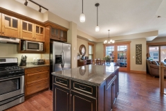Kitchen / Dining