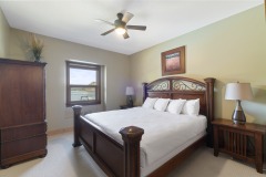 Upper Bedroom (King)