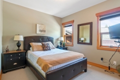 3rd Bedroom - Queen
